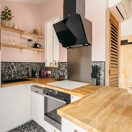 Elegance Rochelaise Avec Terrasse