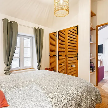 Elegance Rochelaise Avec Terrasse דירה