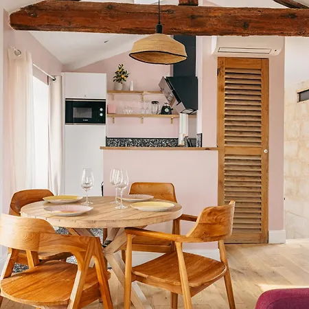 Elegance Rochelaise Avec Terrasse